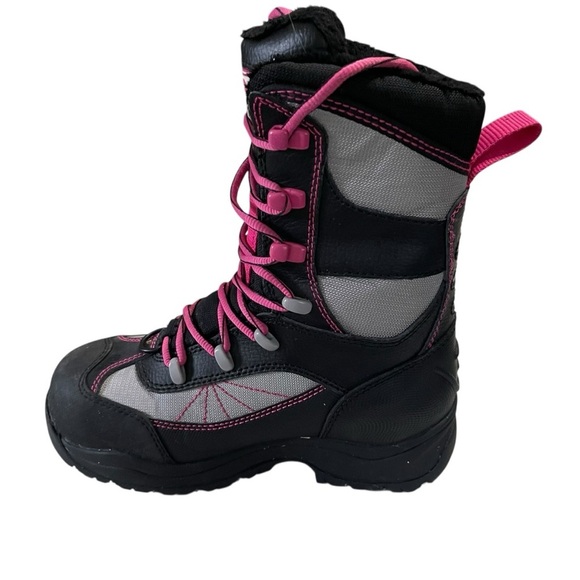 Castle Force women’s snowmobile/winter boot pink black size 6 EUC - Picture 3 of 11